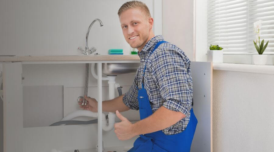 Local tankless water heater installation in Nebo, IL
